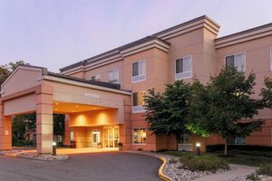 Alojamiento - Fairfield Inn & Suites Mahwah