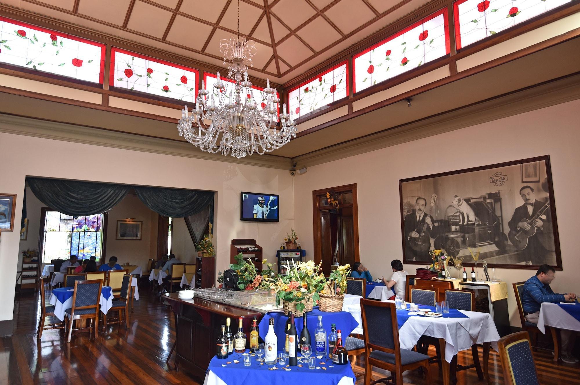 Restaurant Hotel Del Rey Casino