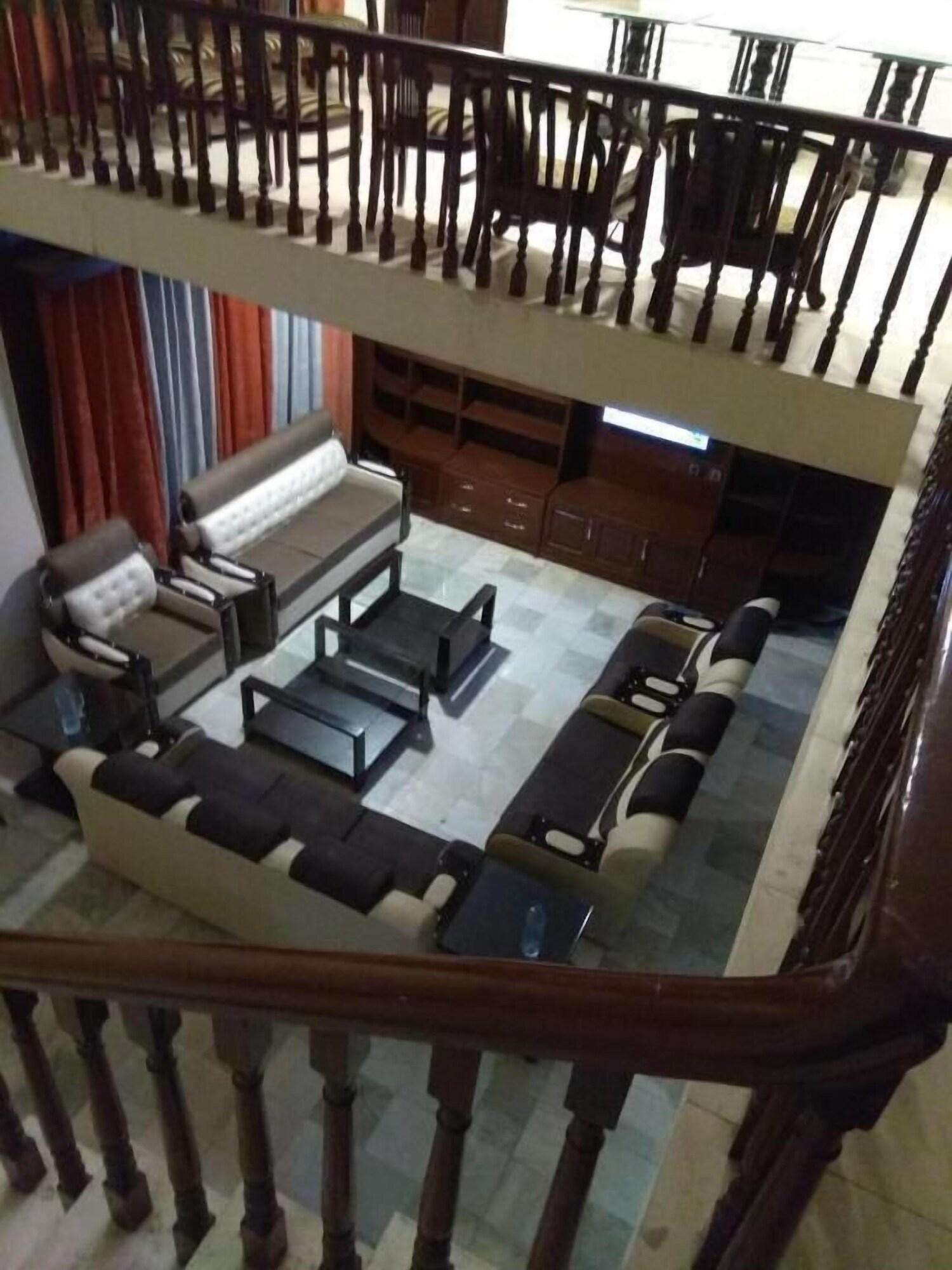 Vista Lobby Sitara Hotel