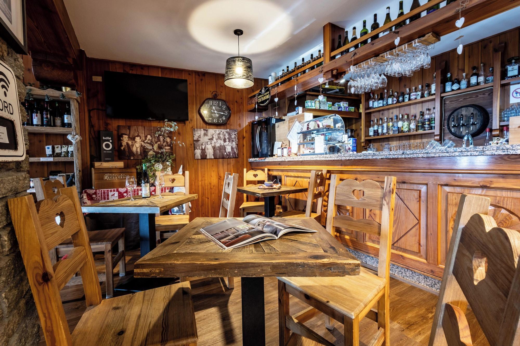 Bar/Salón Chalet Saint-Barthélemy Hotel