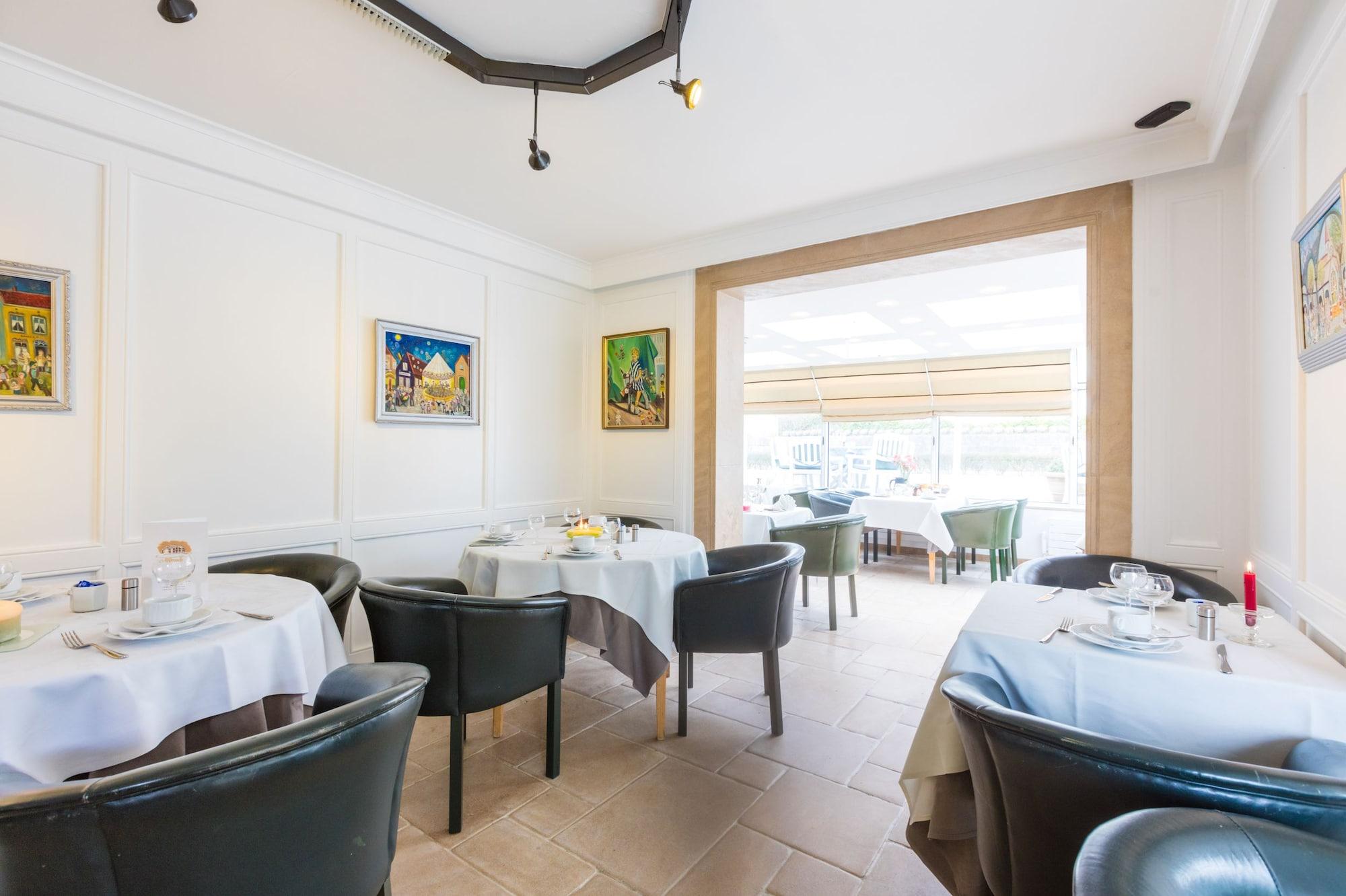 Restaurant Hotel Approach