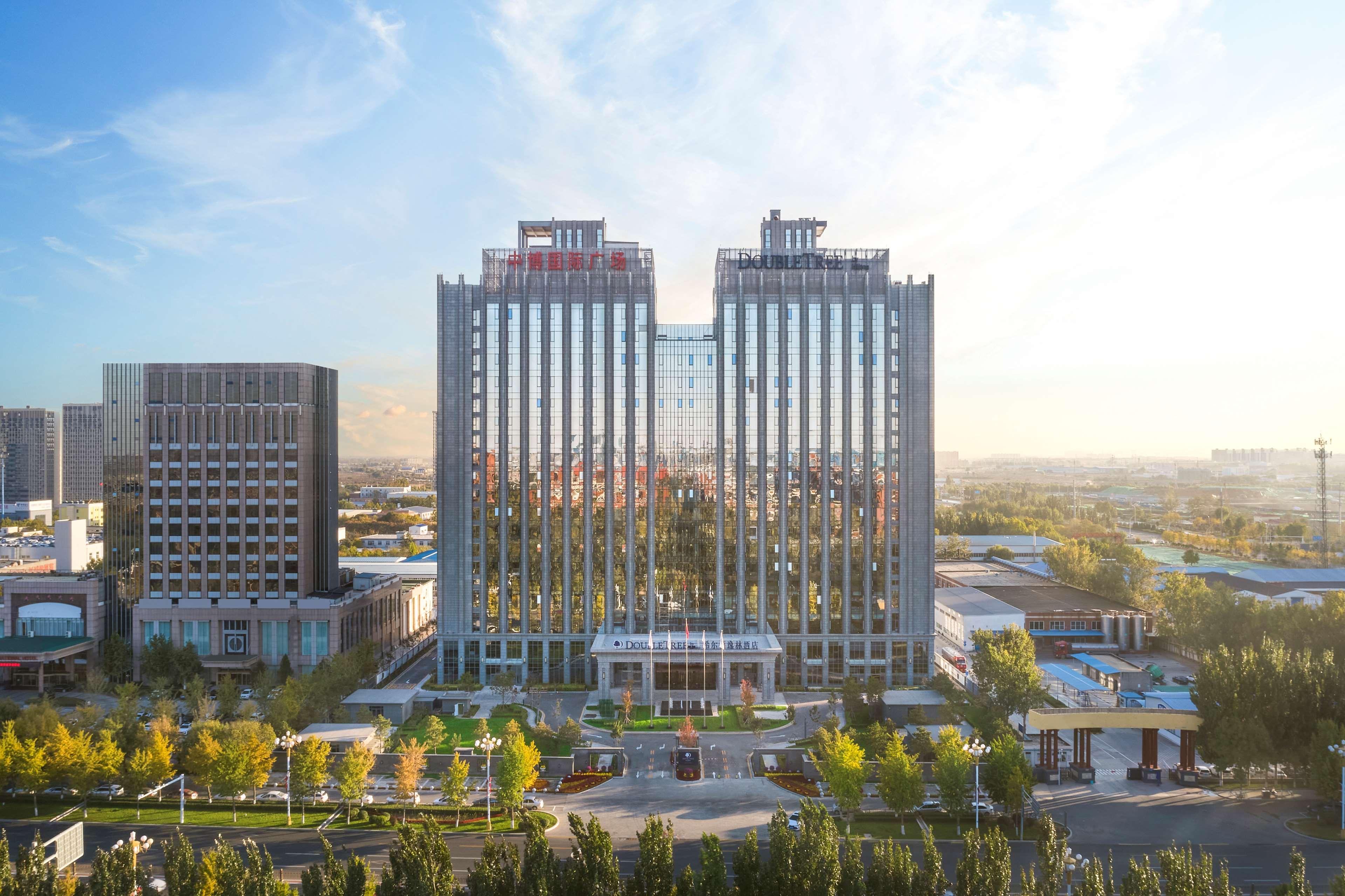 Vista Exterior DoubleTree by Hilton Baoding