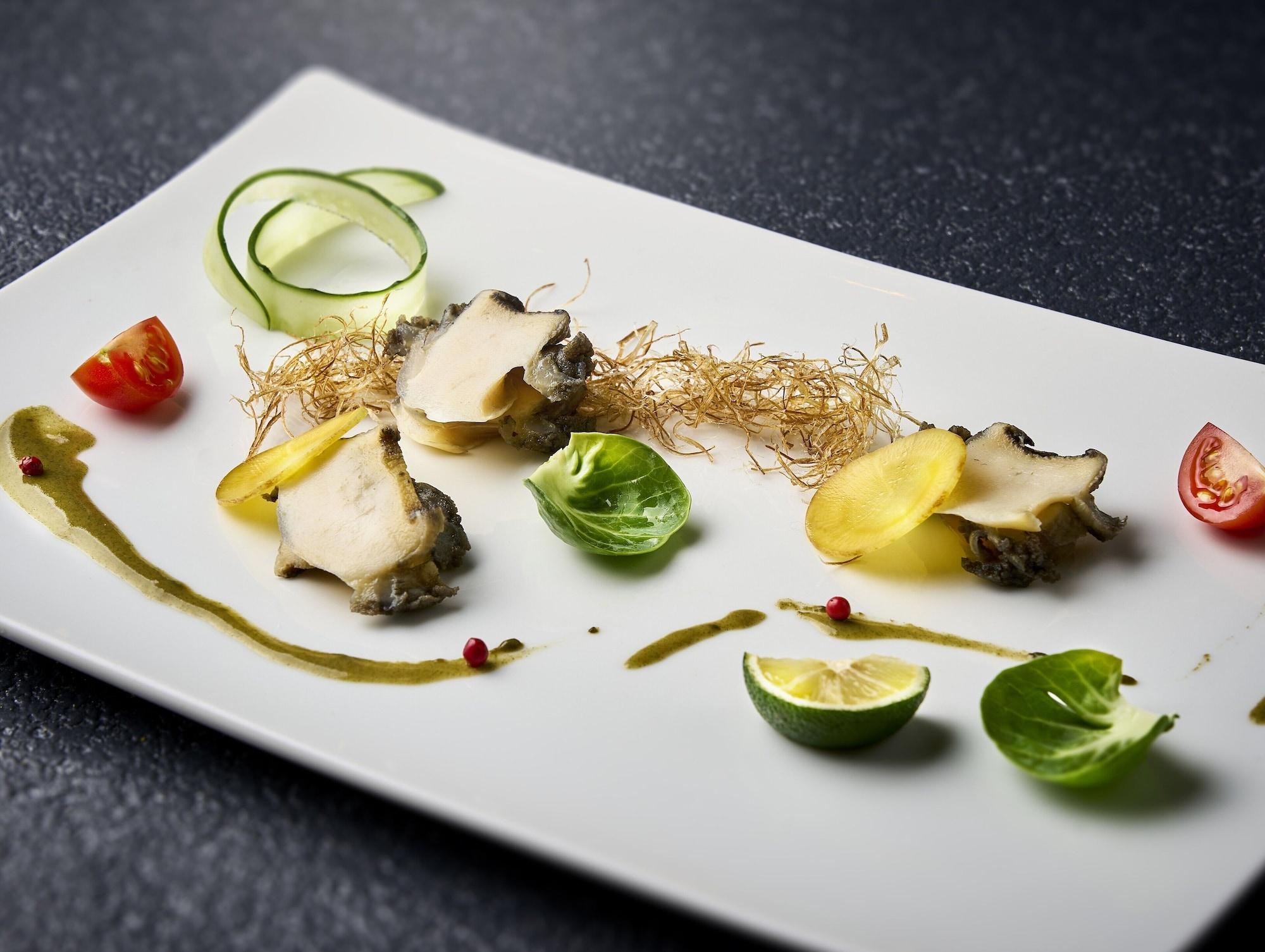 Restaurant Hanairodori No Yado Kayuu