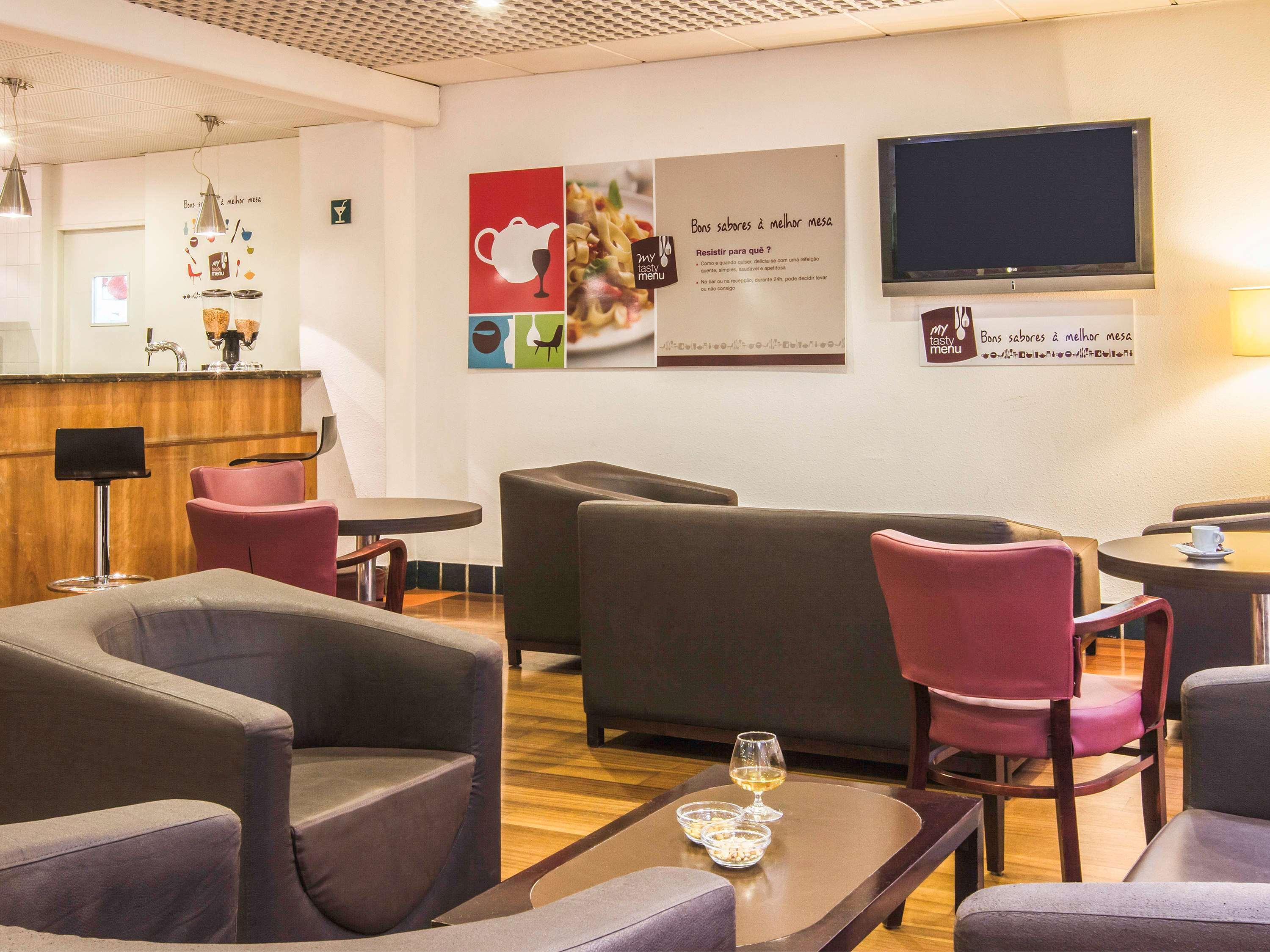 Bar/Salón ibis Porto Sul Europarque