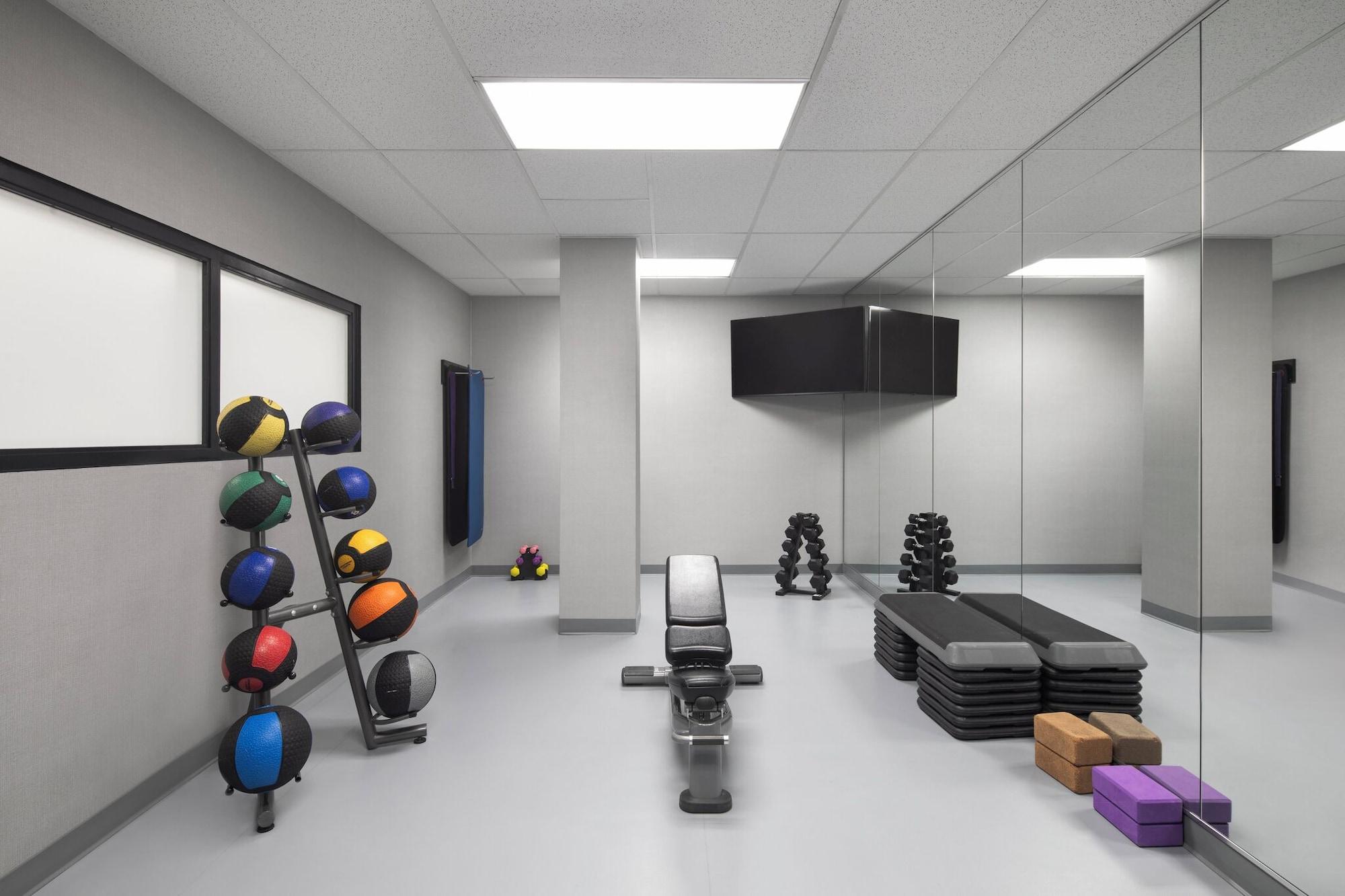 Gimnasio Residence Inn by Marriott Montreal Airport