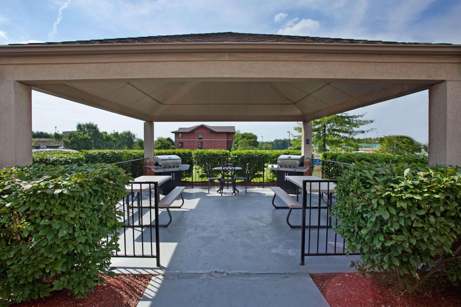 Varios Sonesta Simply Suites Pittsburgh Airport