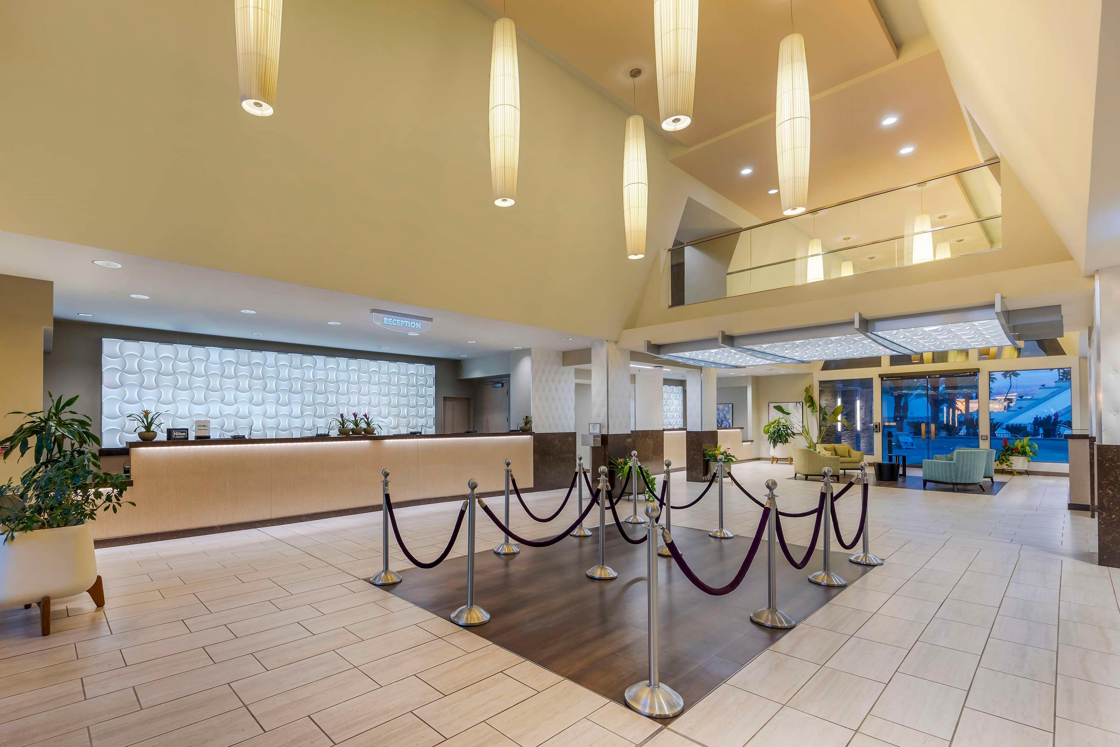 Vista Lobby Hilton Vacation Club Cancun Resort Las Vegas