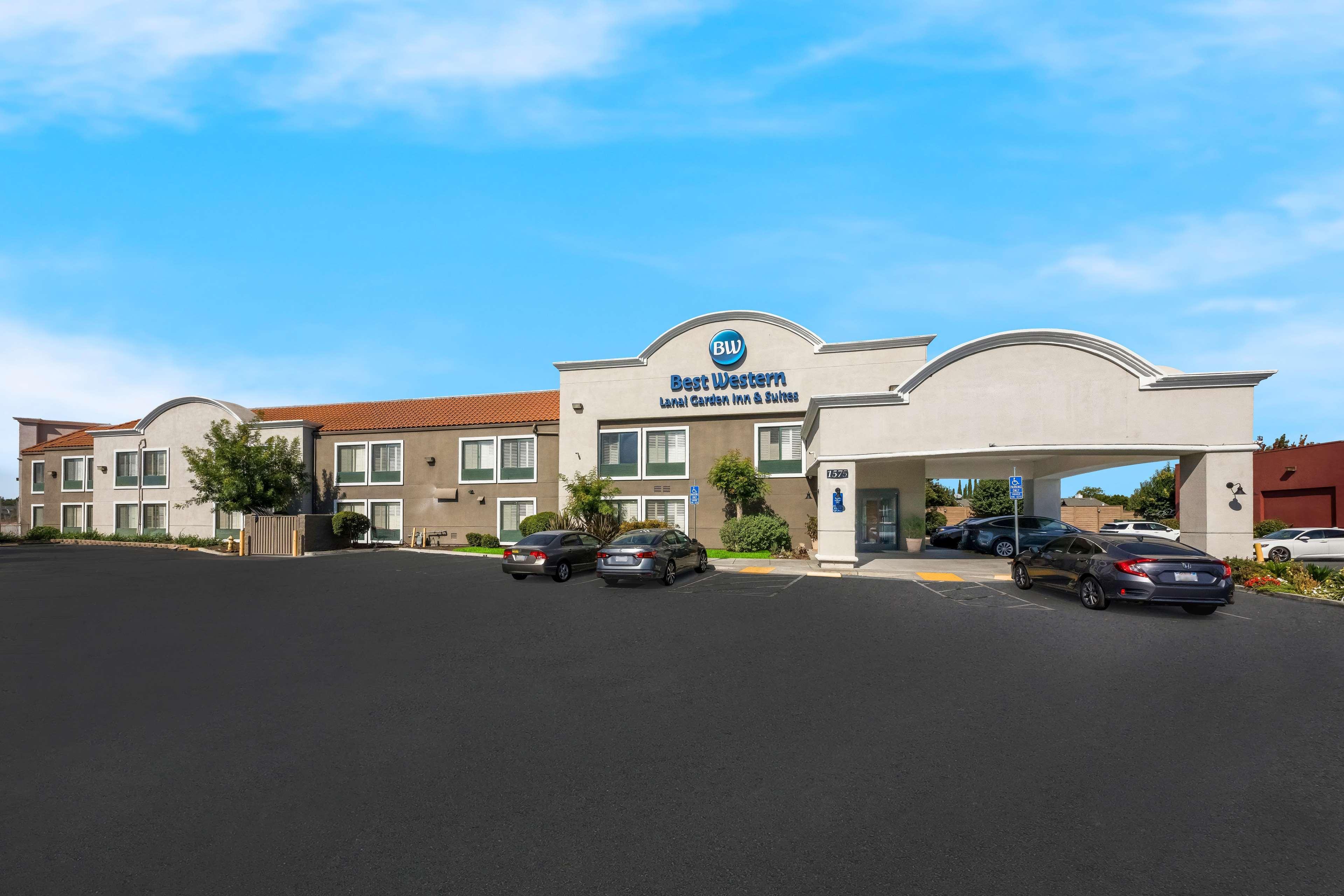 Vista Exterior Best Western Lanai Garden Inn & Suites