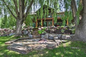 Alquiler Vacacional - Rivers Edge Mtn Home: Private Hot Tub & Views