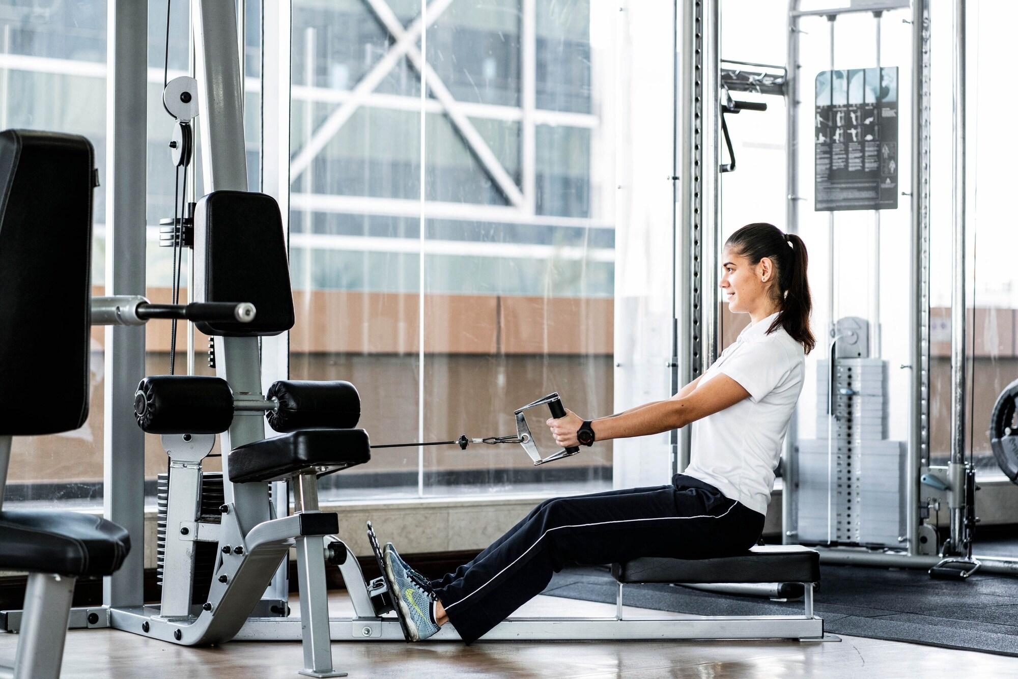 Gimnasio Mercure Dubai Barsha Heights Hotel Suites And Apartments