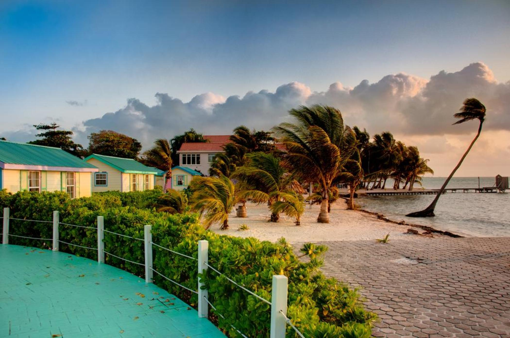 Playa Royal Caribbean Resort