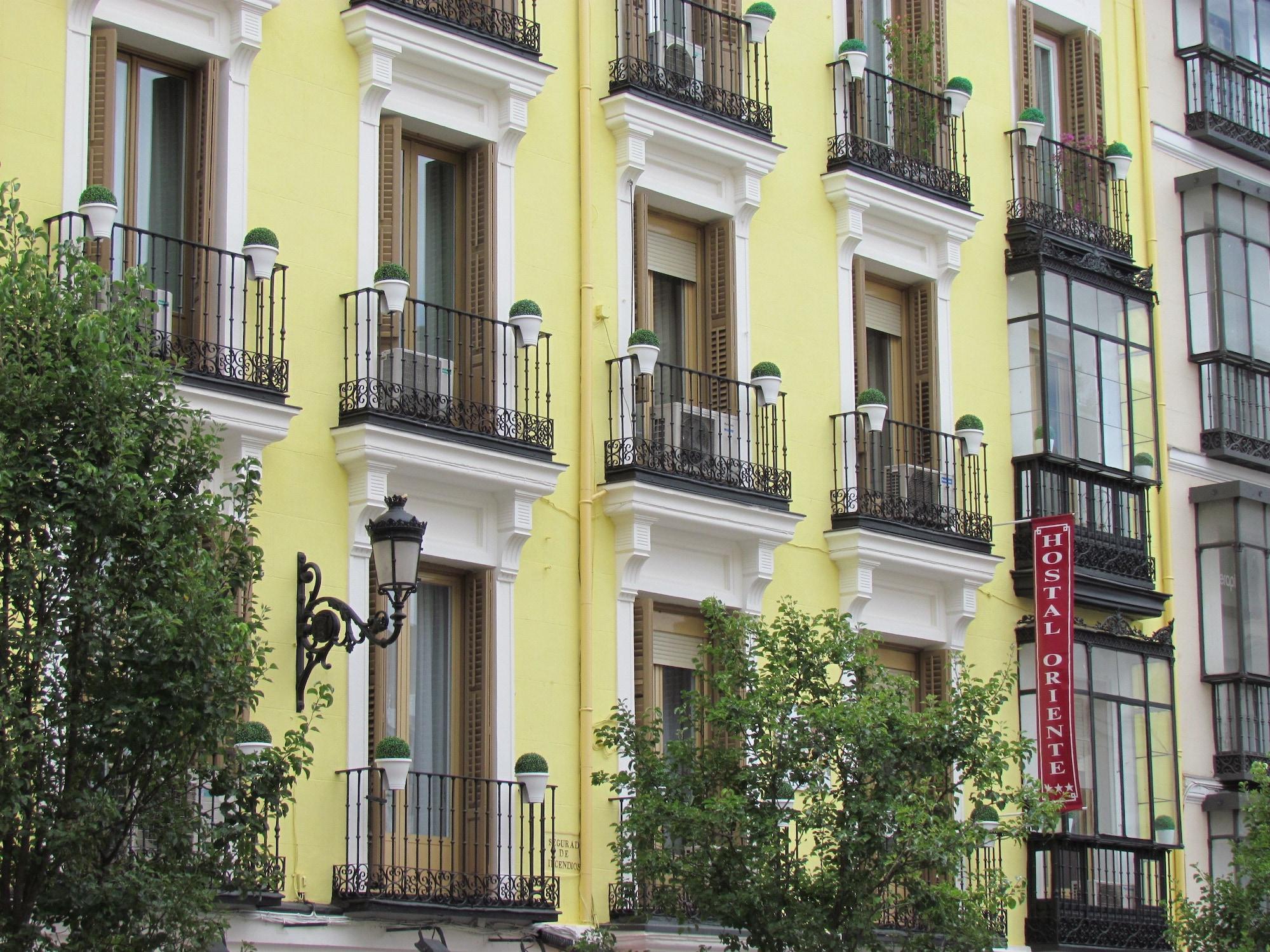 Vista Exterior Hostal Oriente