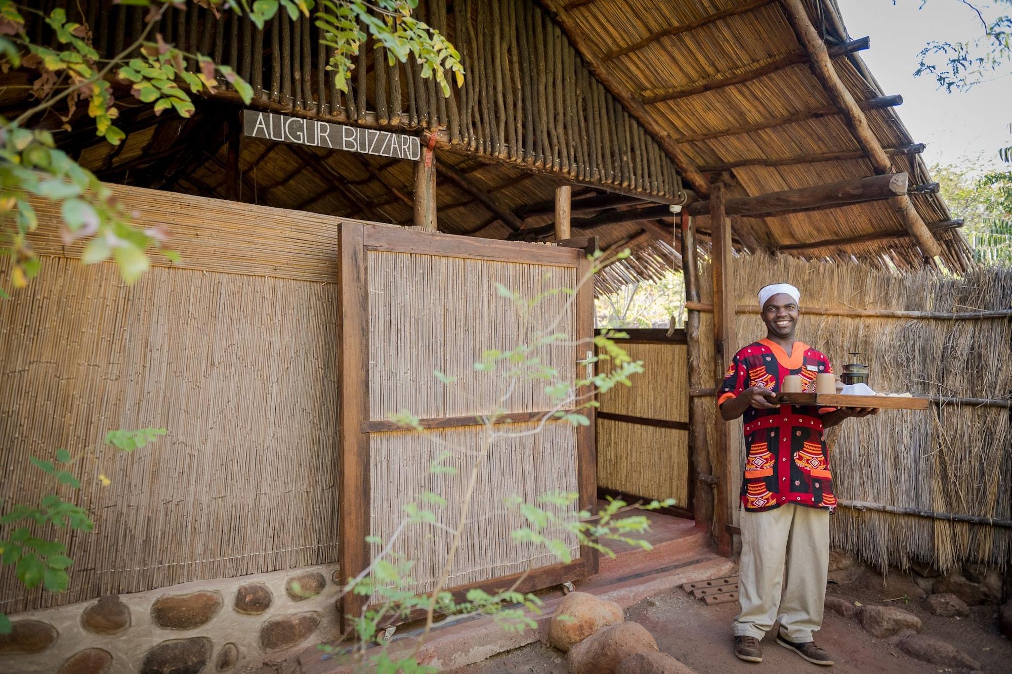 Restaurant Taita Falcon Lodge
