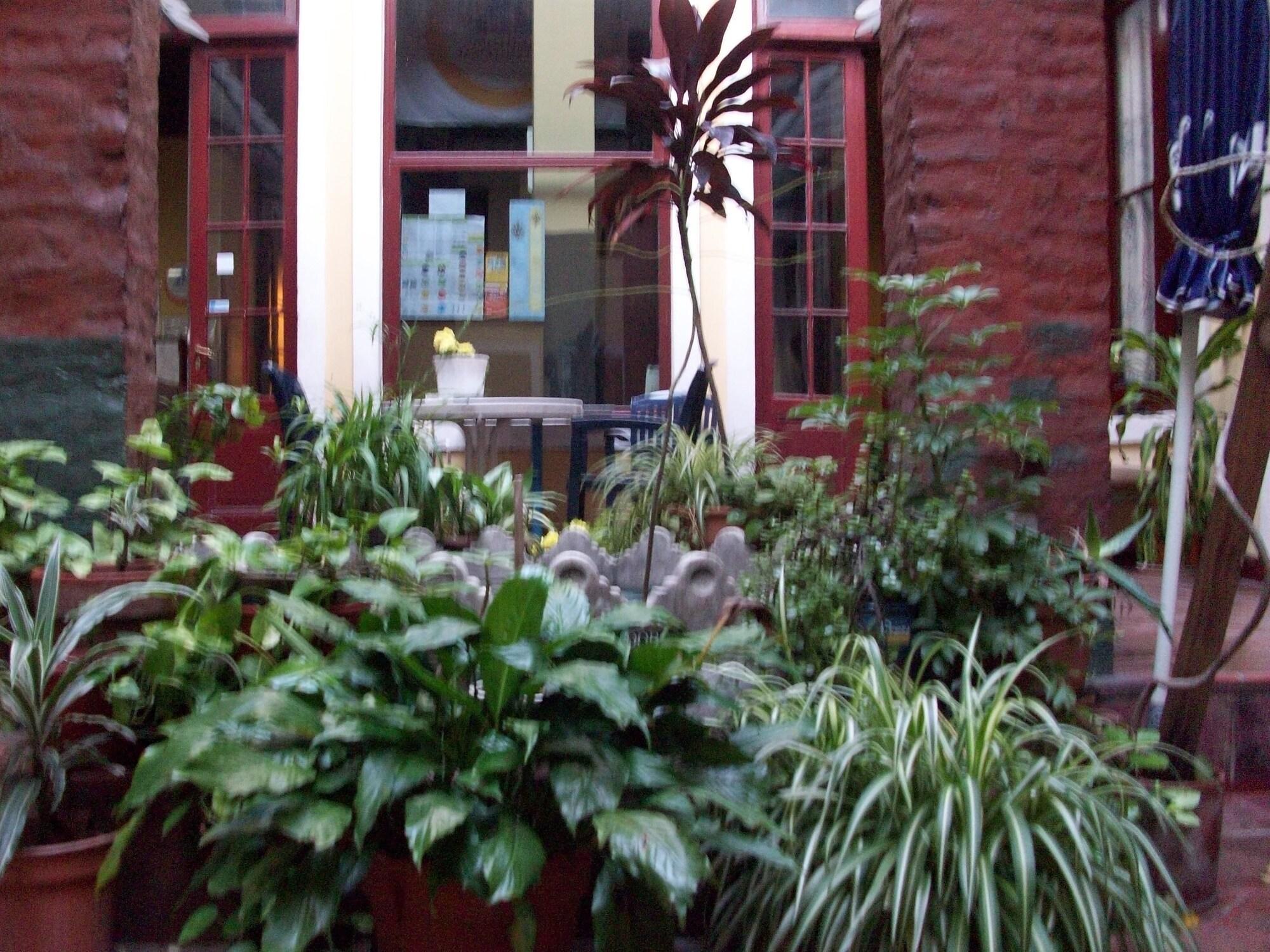Vista Exterior The Recoleta Hostel