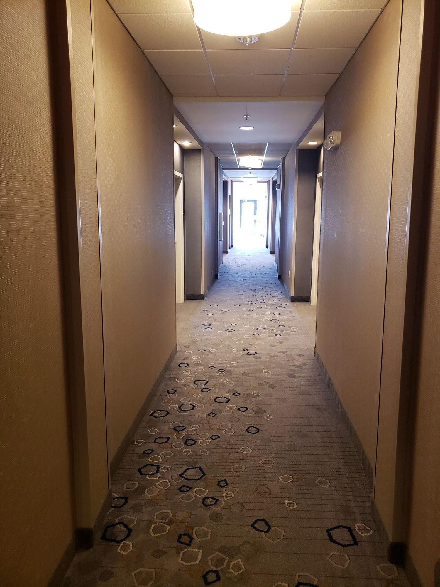 Vista Lobby Courtyard Jacksonville