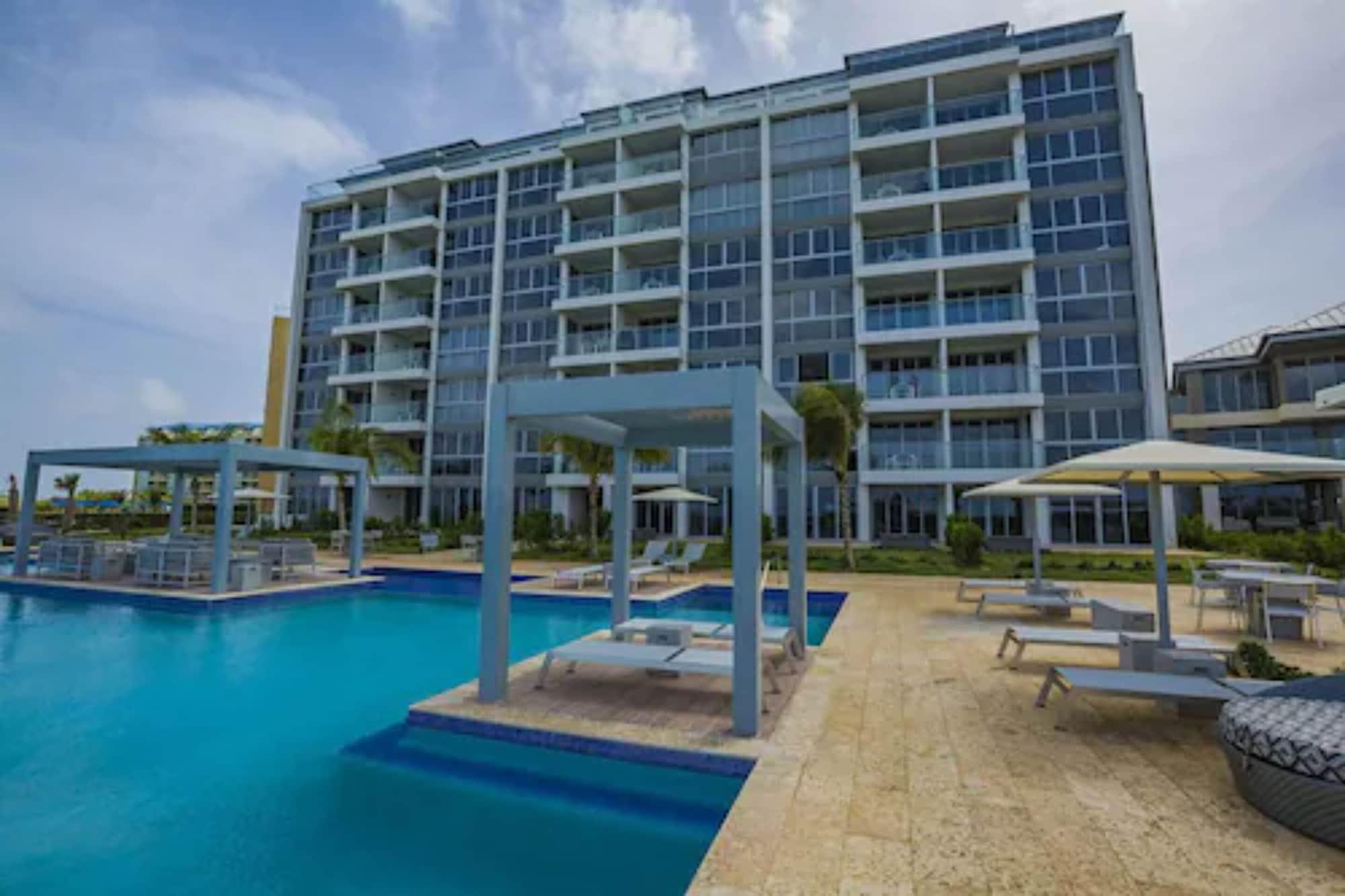 Varios Azure Beach Residences