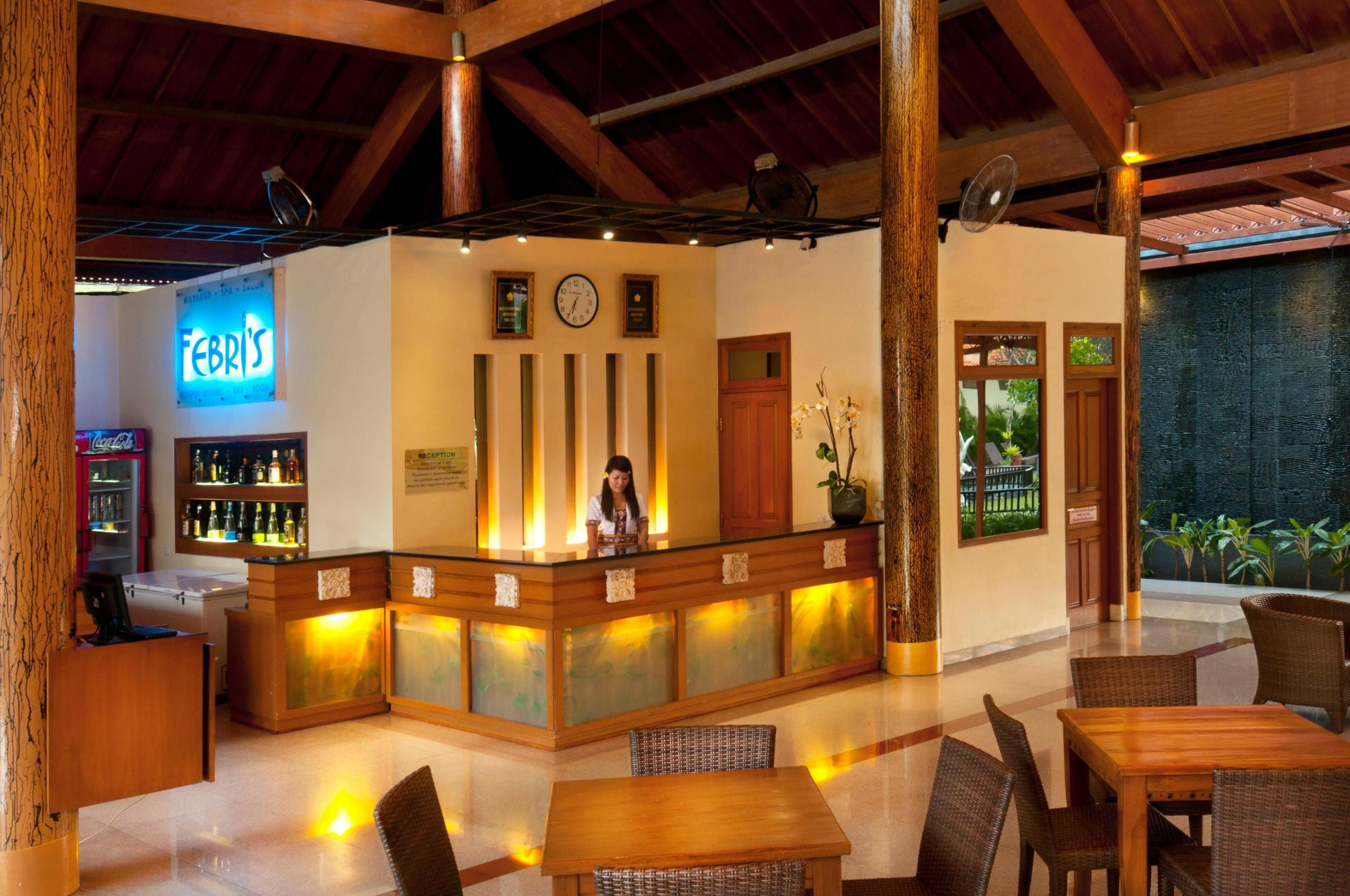 Vista Lobby Febri's Hotel & Spa