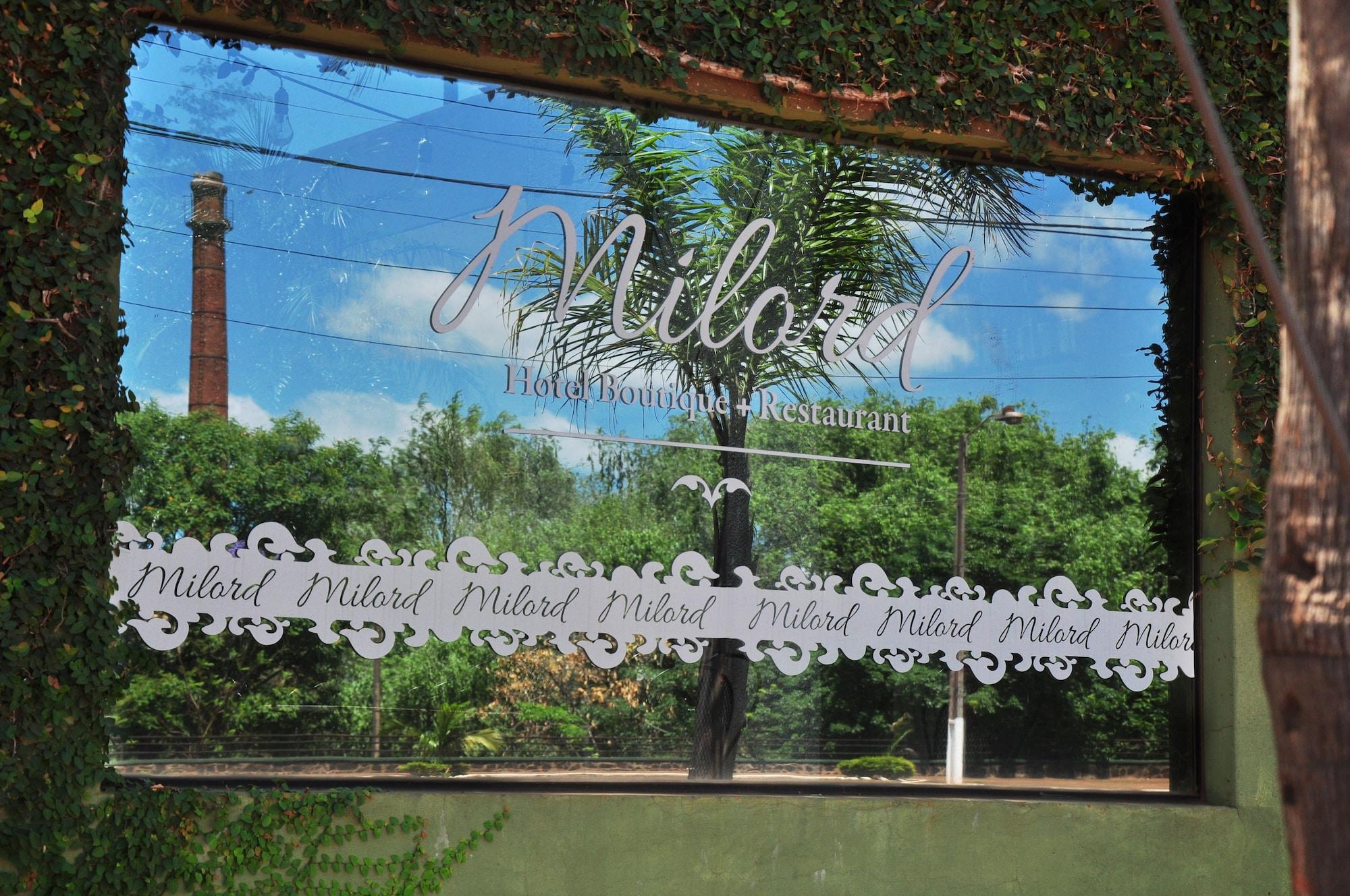 Vista Exterior Milord Hotel Boutique