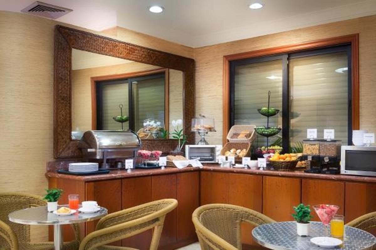 Restaurant Plaza Florida Suites