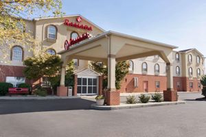 Alojamiento - Ramada by Wyndham Elizabethtown