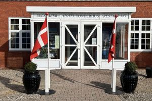 Alojamiento - Hotel Tønderhus