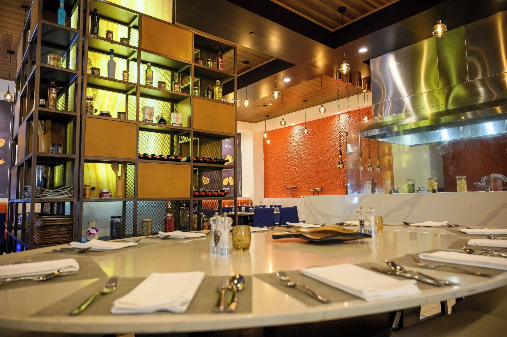 Restaurant Real InterContinental Managua at Metrocentro Mall by IHG