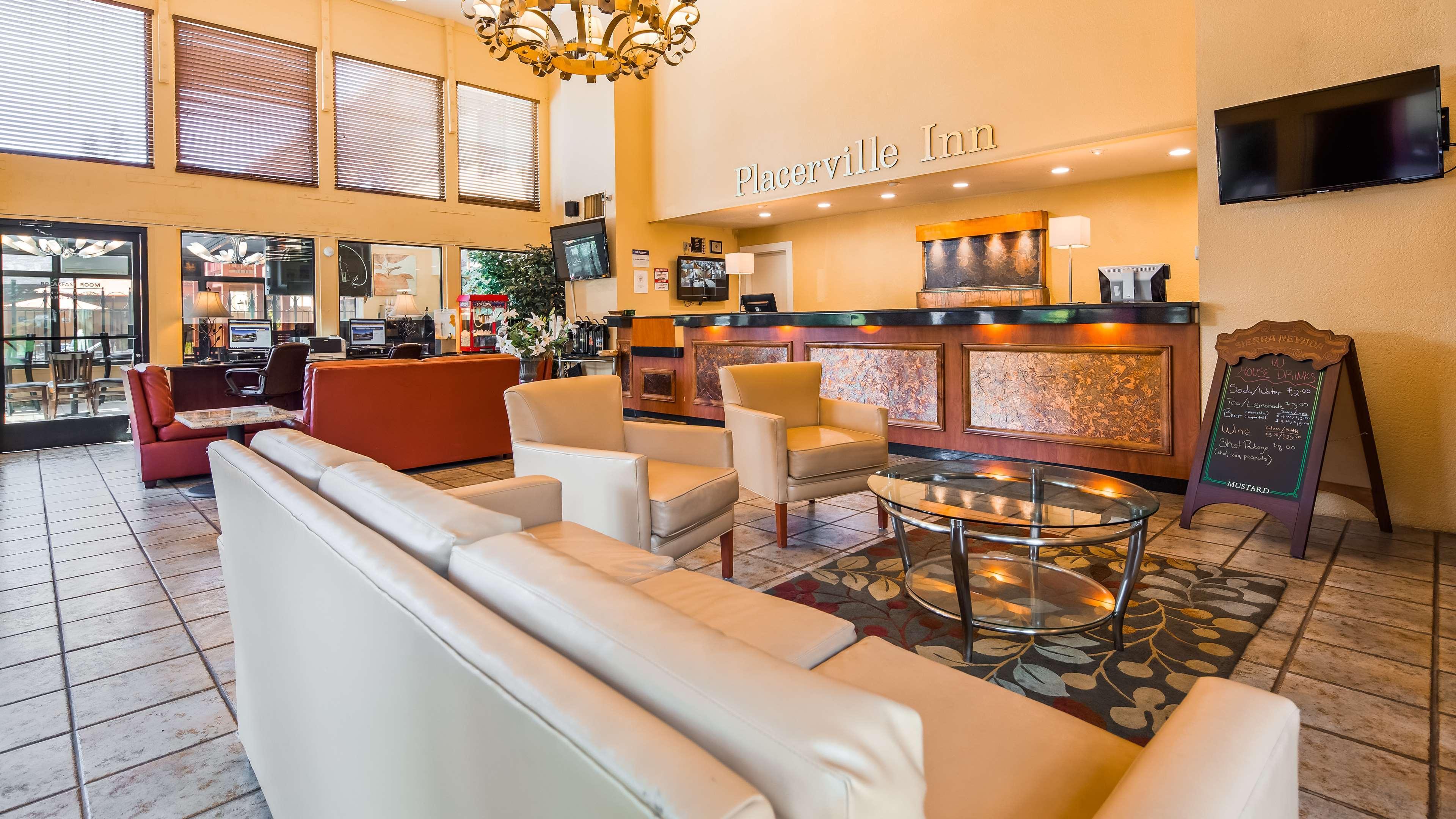 Vista Lobby Best Western Plus Placerville Inn