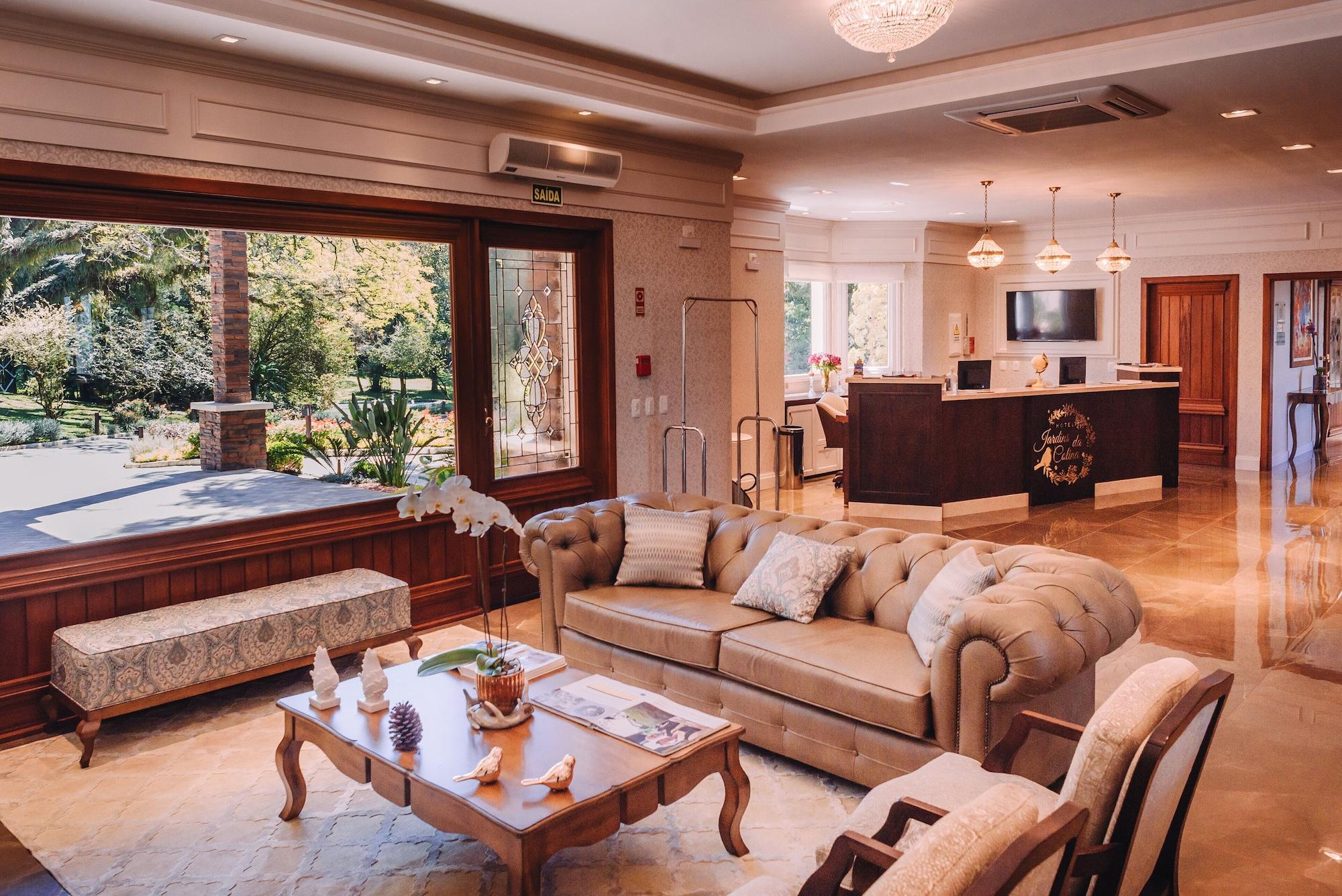 Vista Lobby Hotel Jardins da Colina