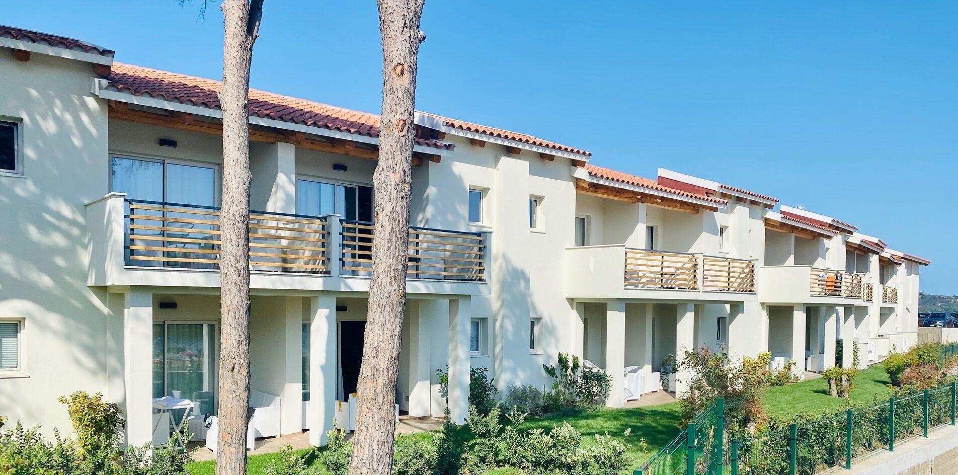 Vista Exterior Club Esse Cala Bitta