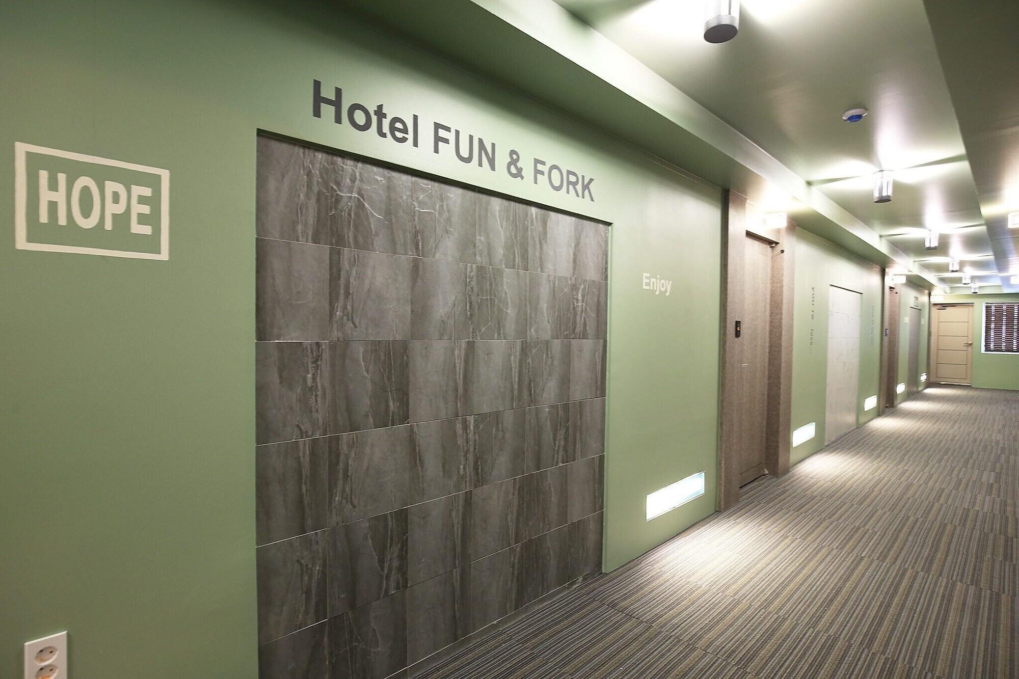 Varios Number 25 Gongju Shingwan