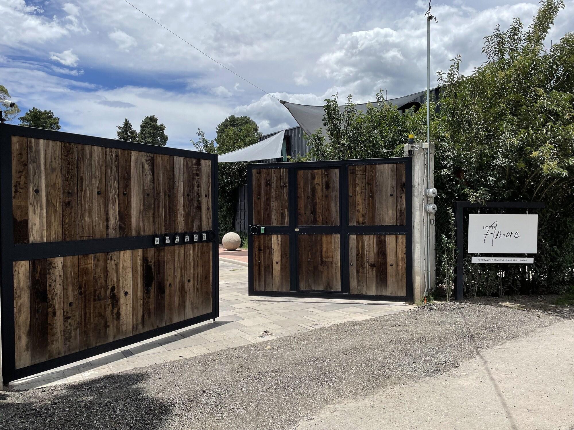 Vista Lobby Lofts Amore