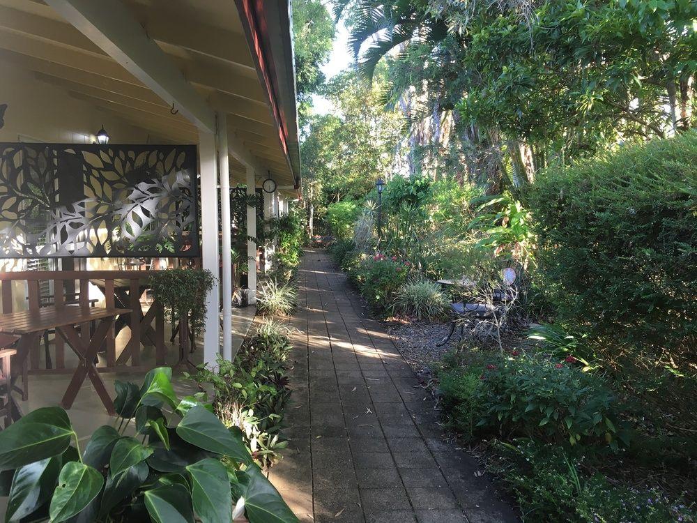 Varios Kookaburra Lodge