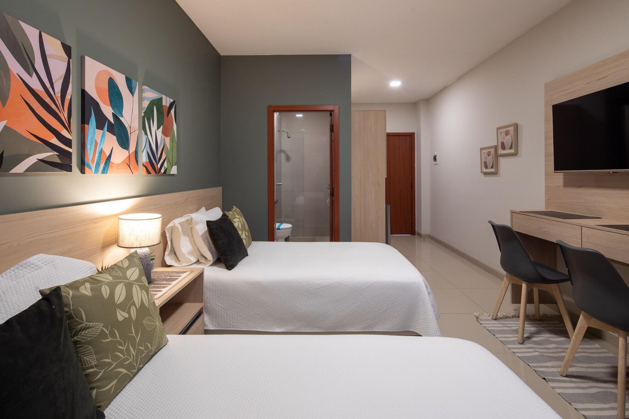 Equipamiento de Habitación Equipetrol Suites Apart Hotel