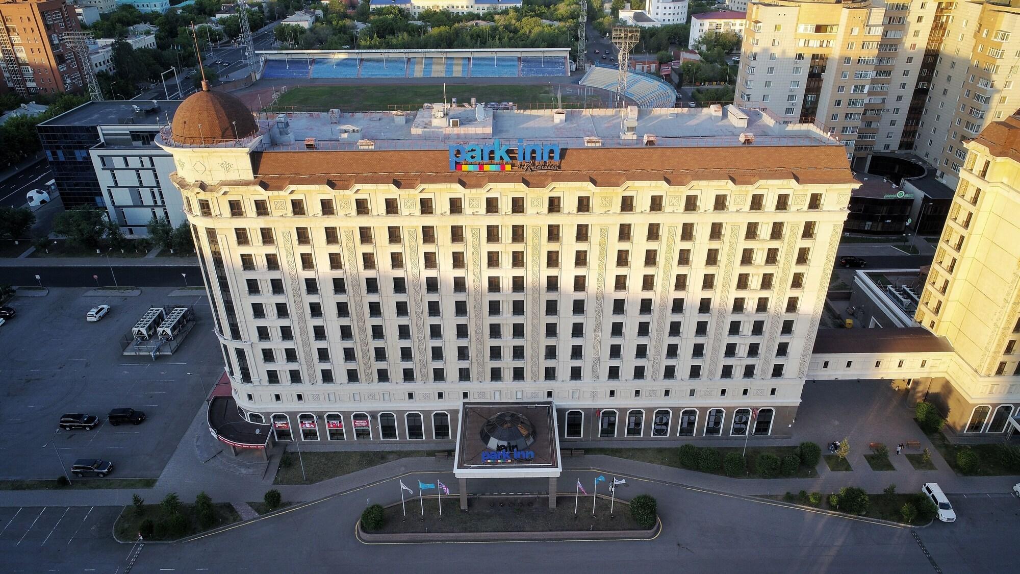 Vista Exterior Park Inn By Radisson Astana
