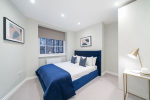 Vacation Rental - Urban Chic - Acre
