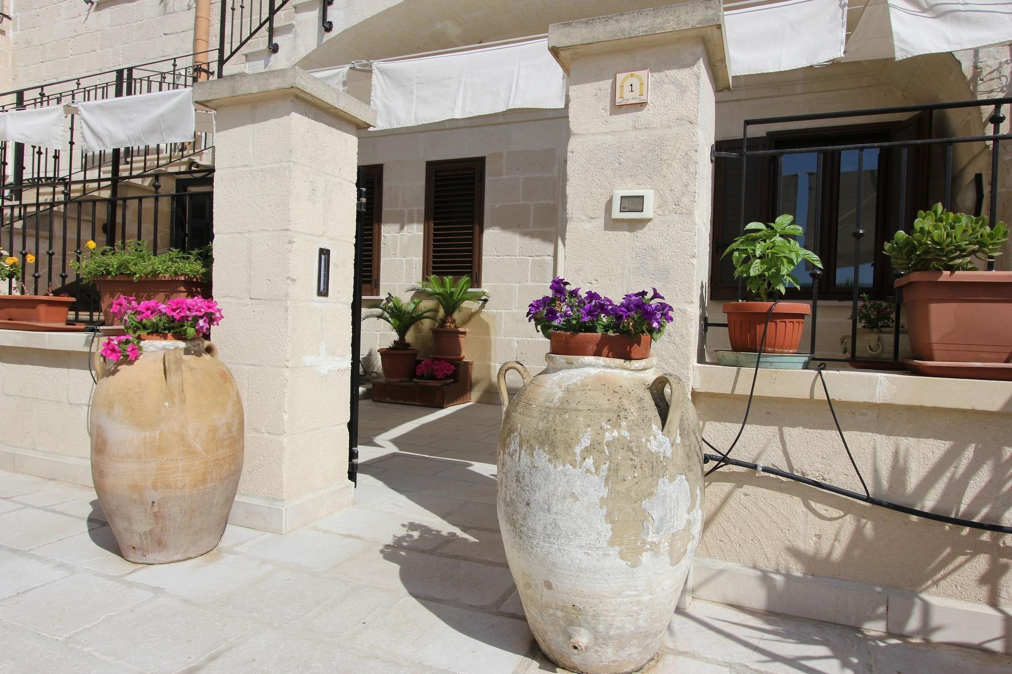 Vista Lobby Residence Borgo Antico