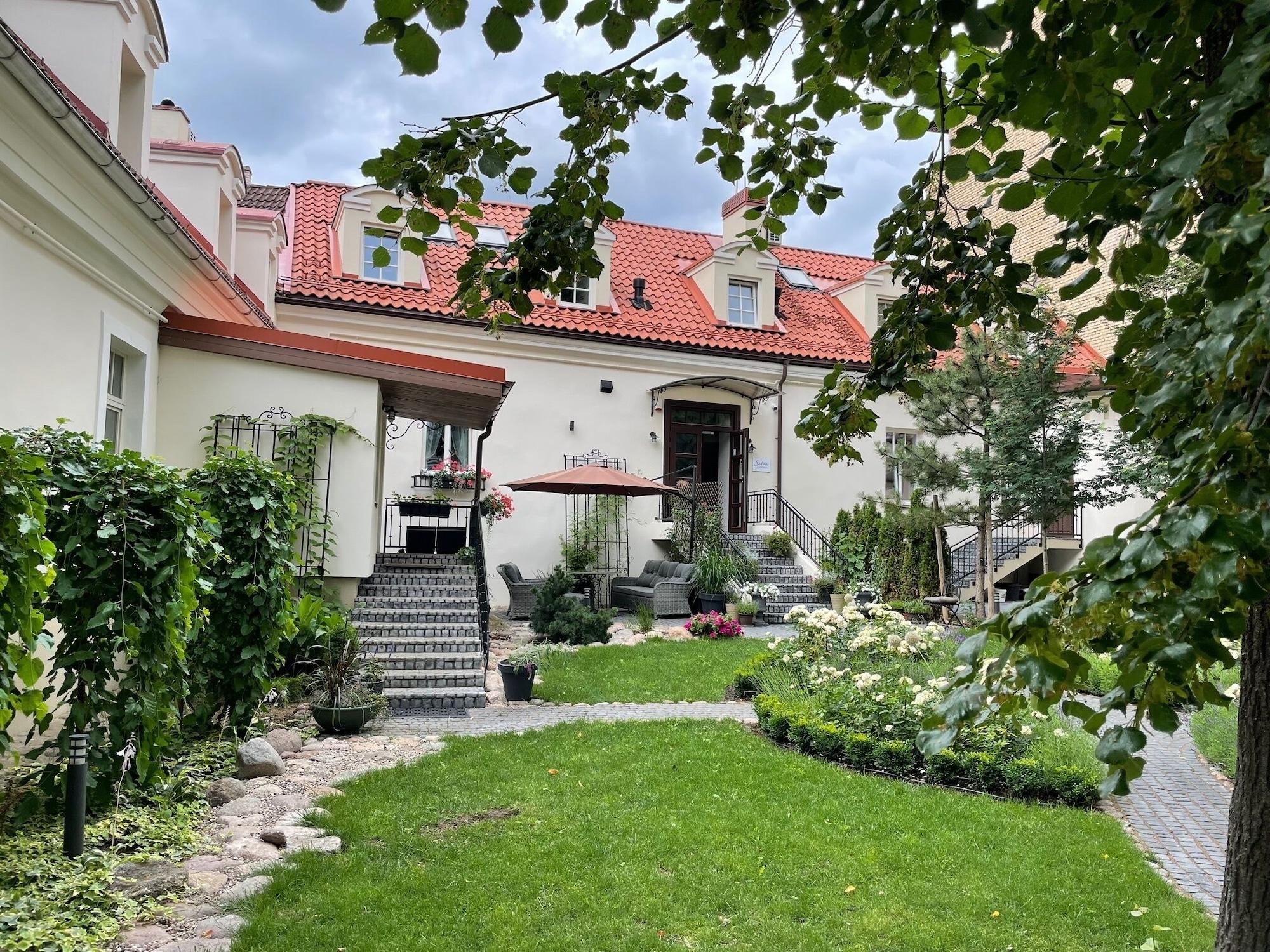 Vista Exterior Apartments  Satva