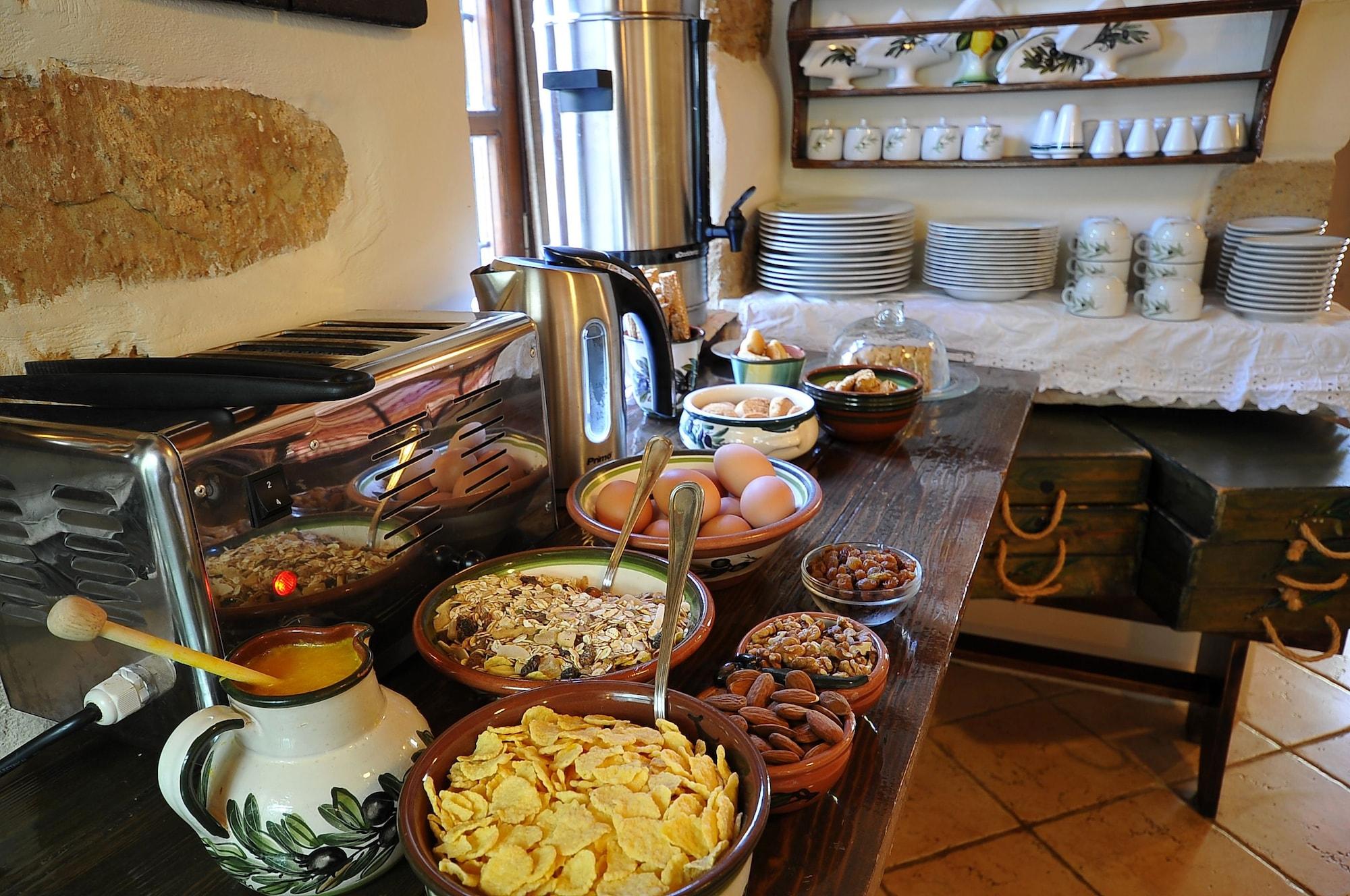 Restaurant Elia Traditional Hotel & Spa
