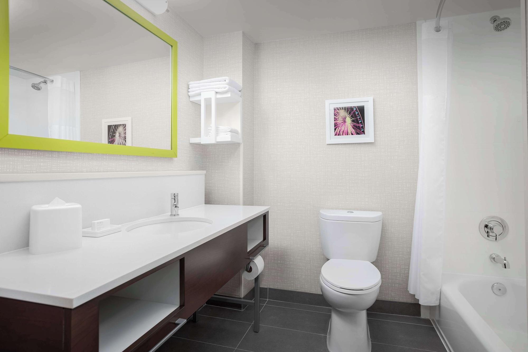 Equipamiento de Habitación Hampton Inn & Suites ATL-Six Flags