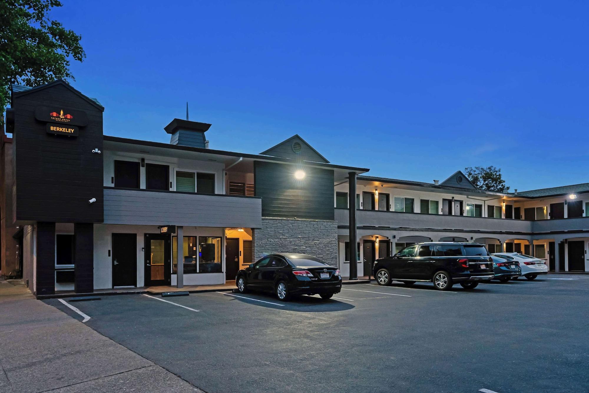 Vista Exterior Sather Berkeley, SureStay Collection by Best Western