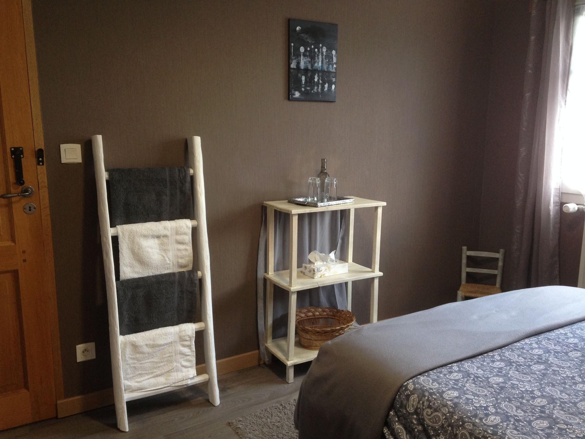 Equipamiento de Habitación Chambres d'Hotes Hola