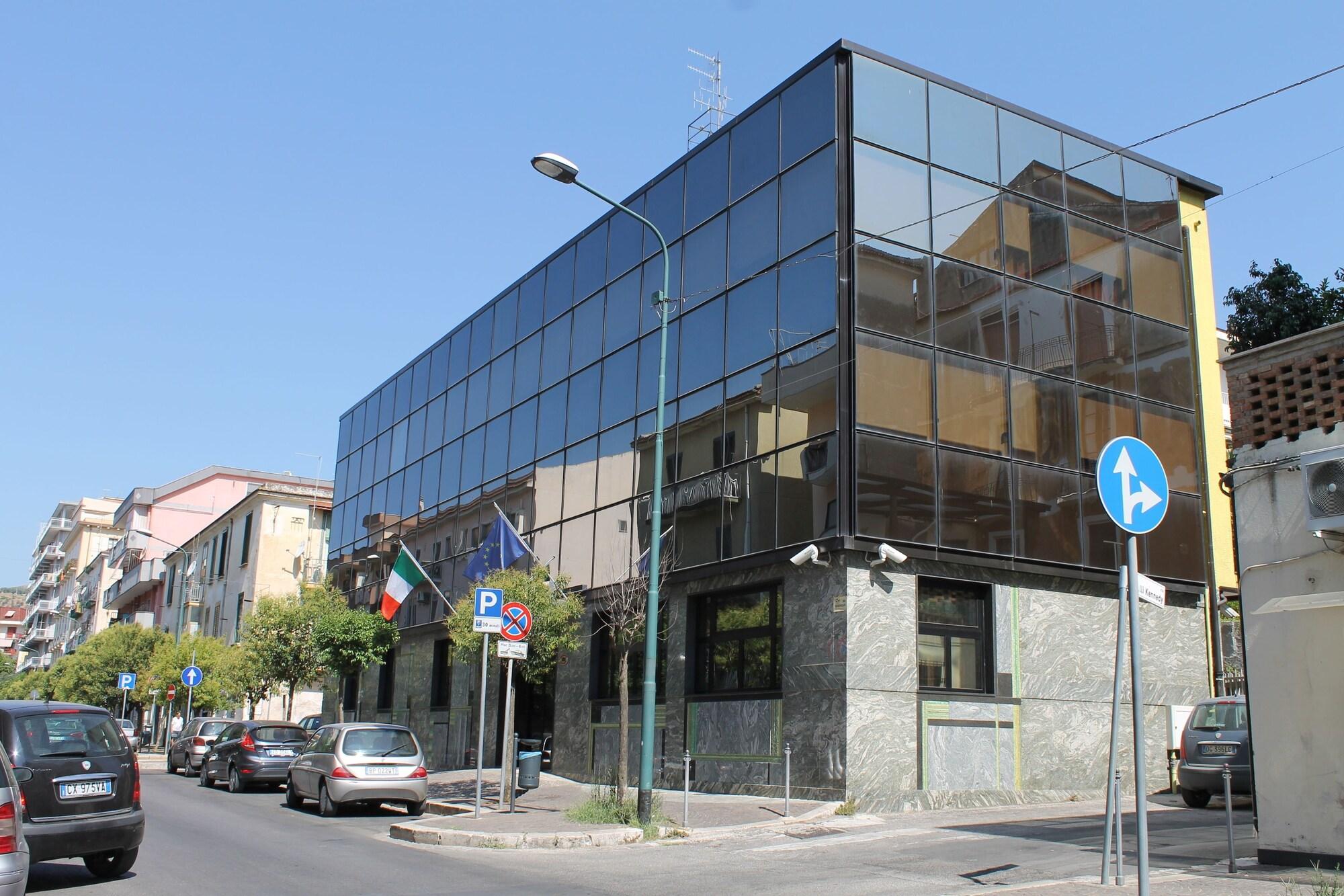 Vista Exterior Hotel Cristal Eboli