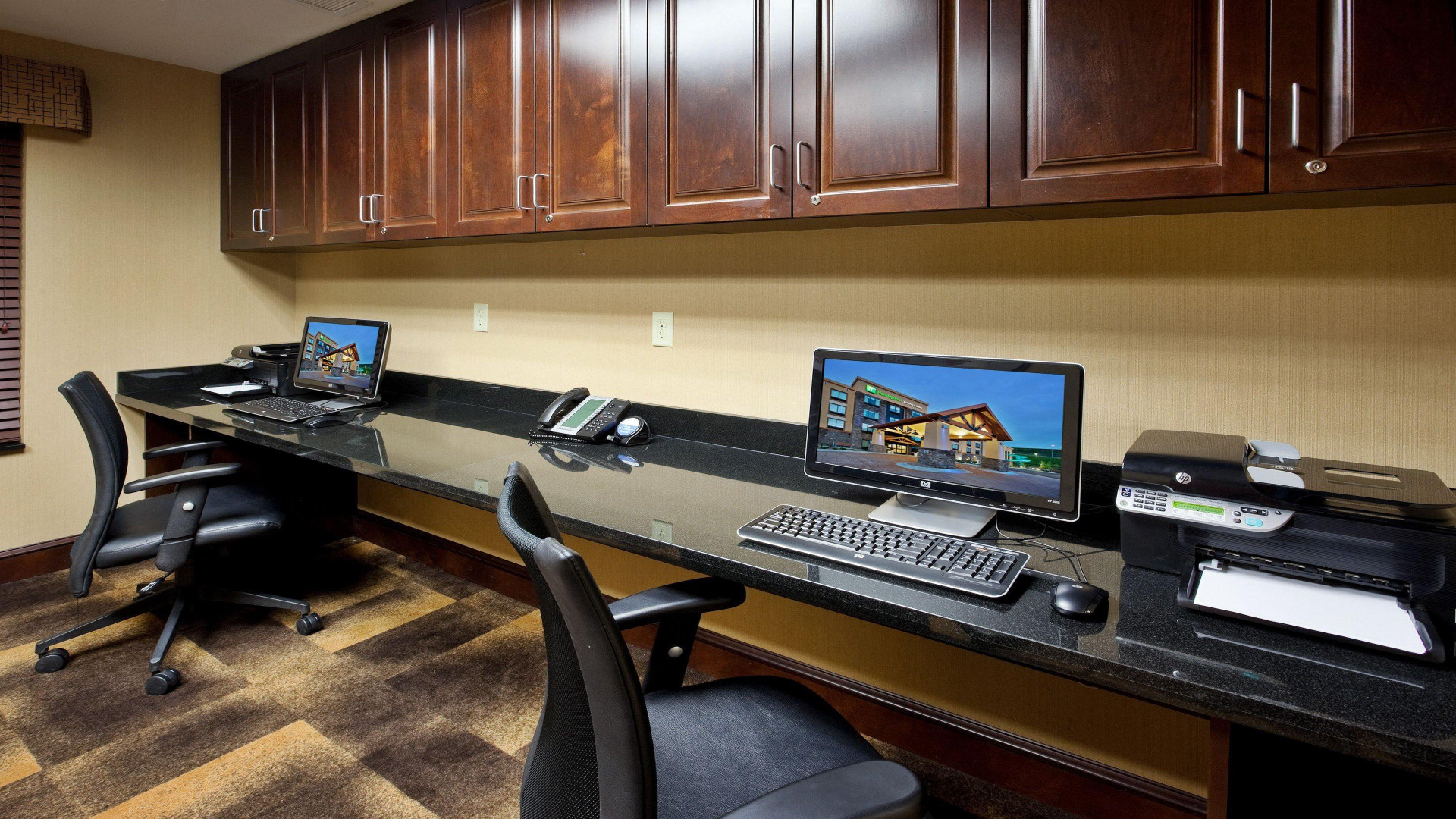 Vista Exterior Holiday Inn Express Hotel & Suites Great Falls by IHG