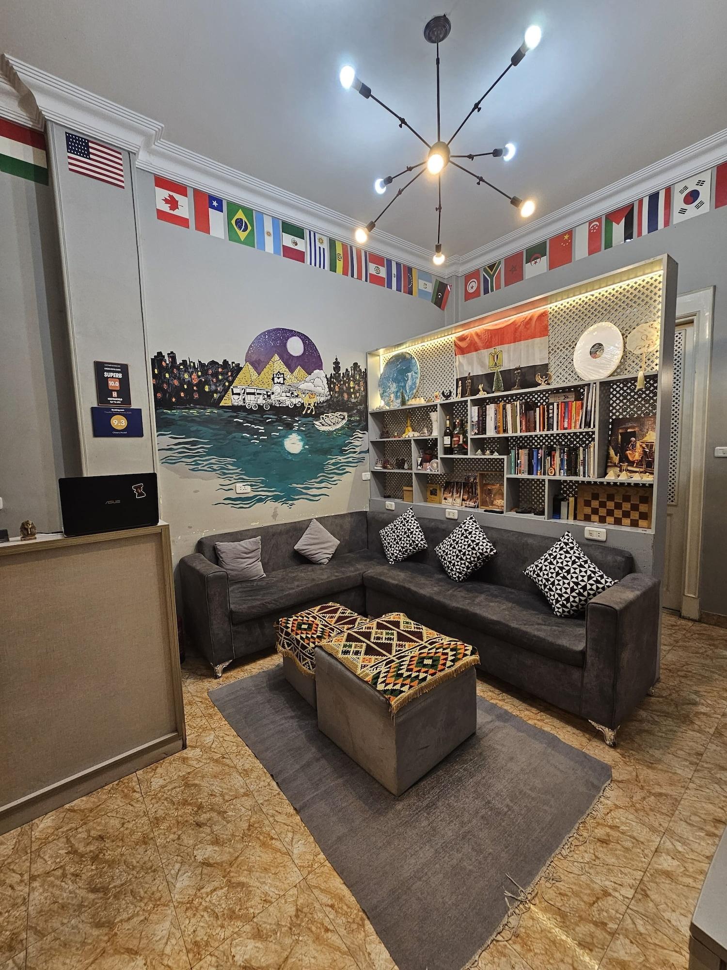 Varios Cheers Hostel Cairo