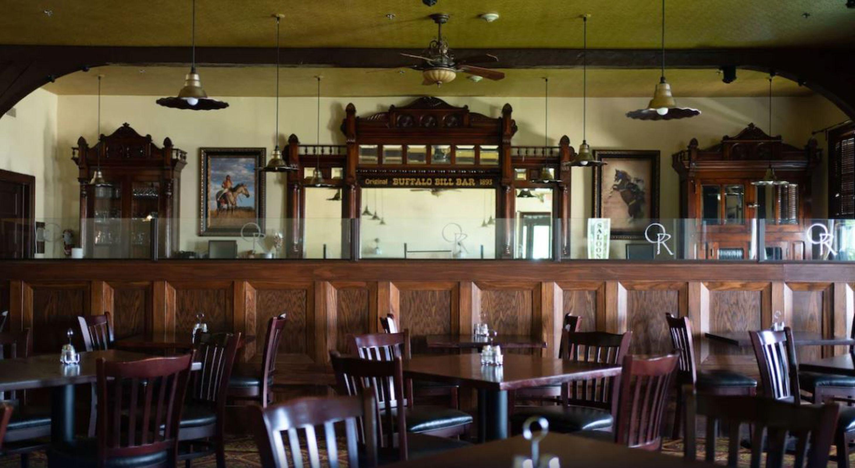 Bar/Salón Sheridan Inn, B/W Signature Collection