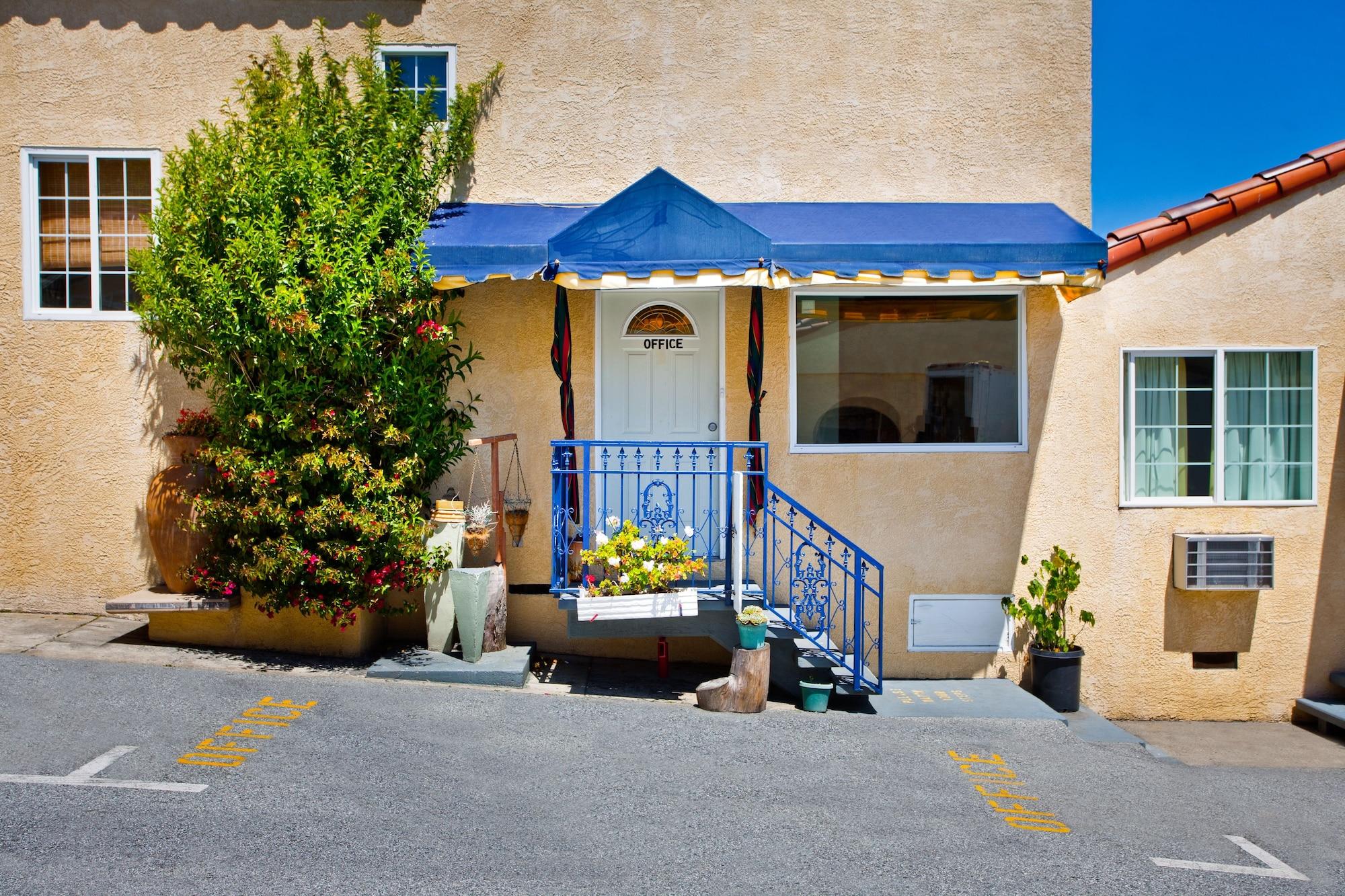 Vista Lobby Alpine Inn And Suites