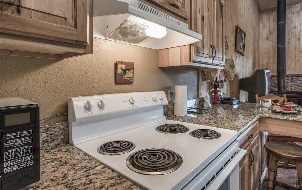 Fox Hollow Condo 02 Two Bedroom Condo, Ruidoso Best Day