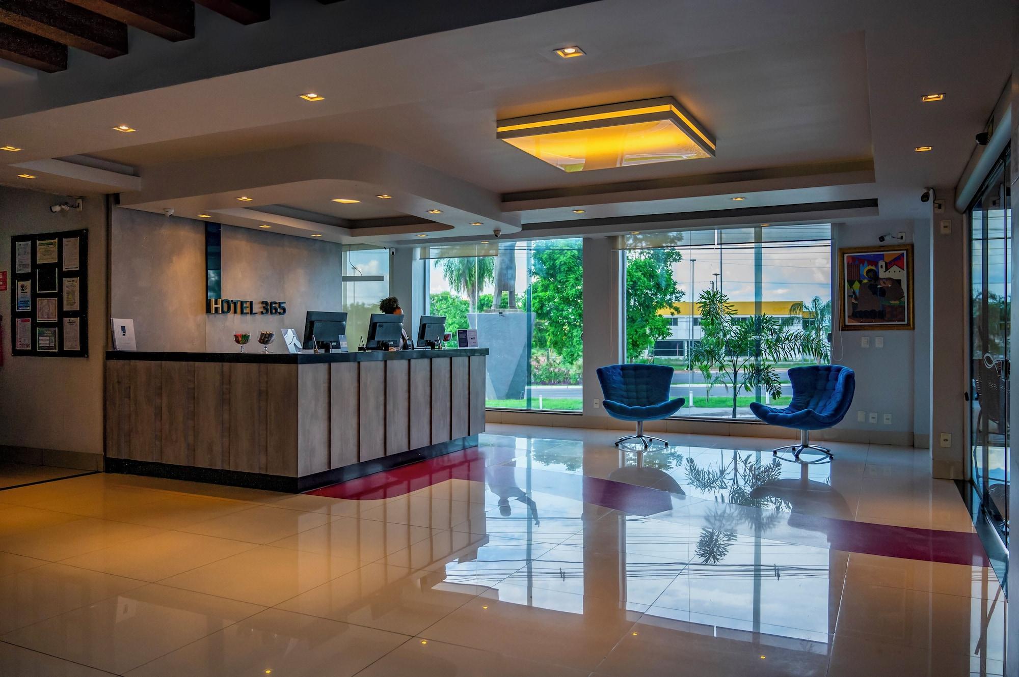 Vista Lobby Hotel 365