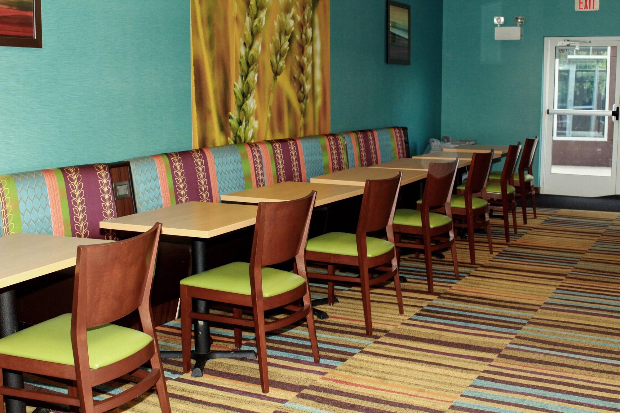 Restaurant Fairfield Inn & Suites by Marriott Fairmont