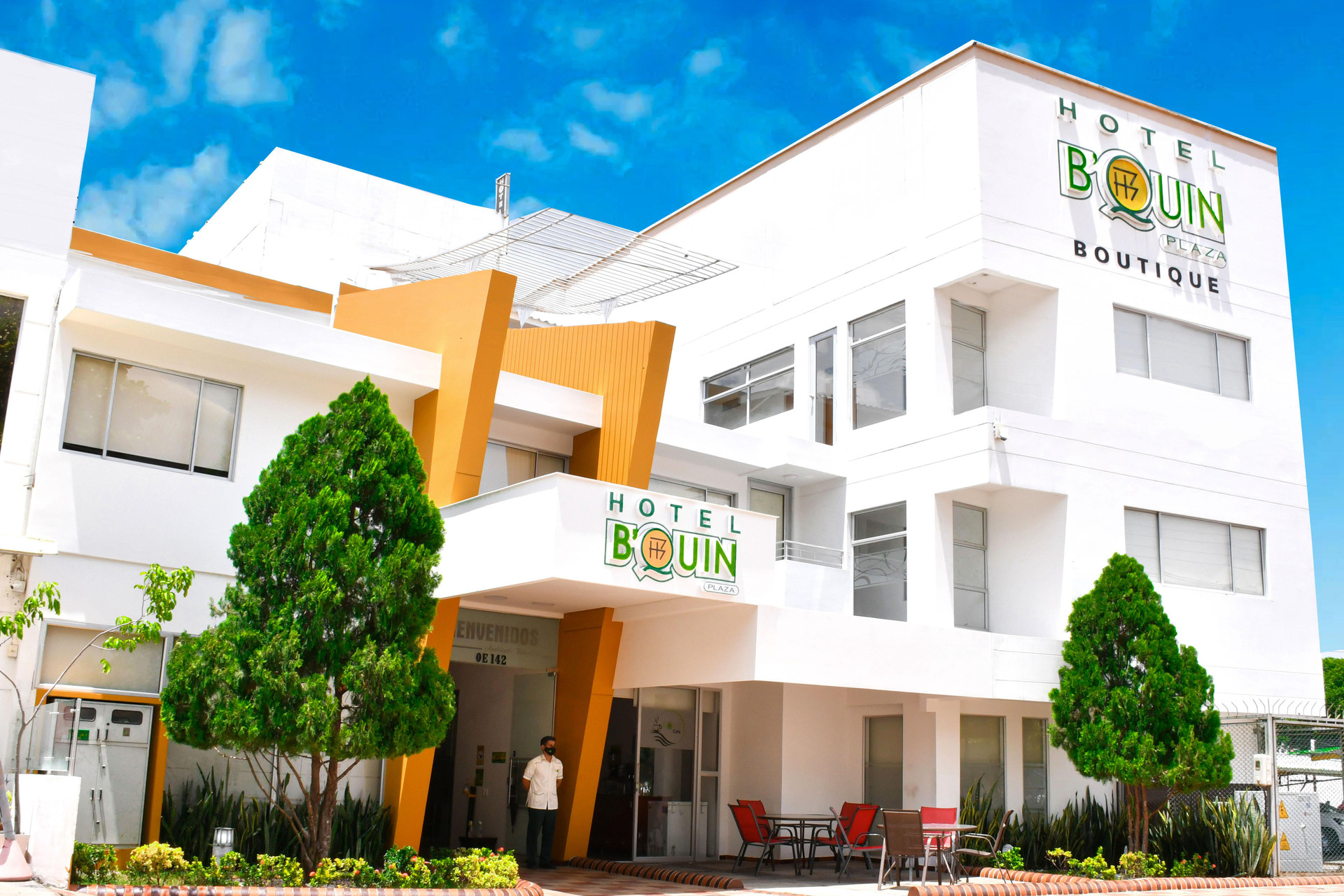 Vista Exterior Hotel BQuin Plaza